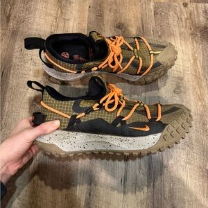 Nike ACG Shoes Mountain Fly Low GORE-TEX